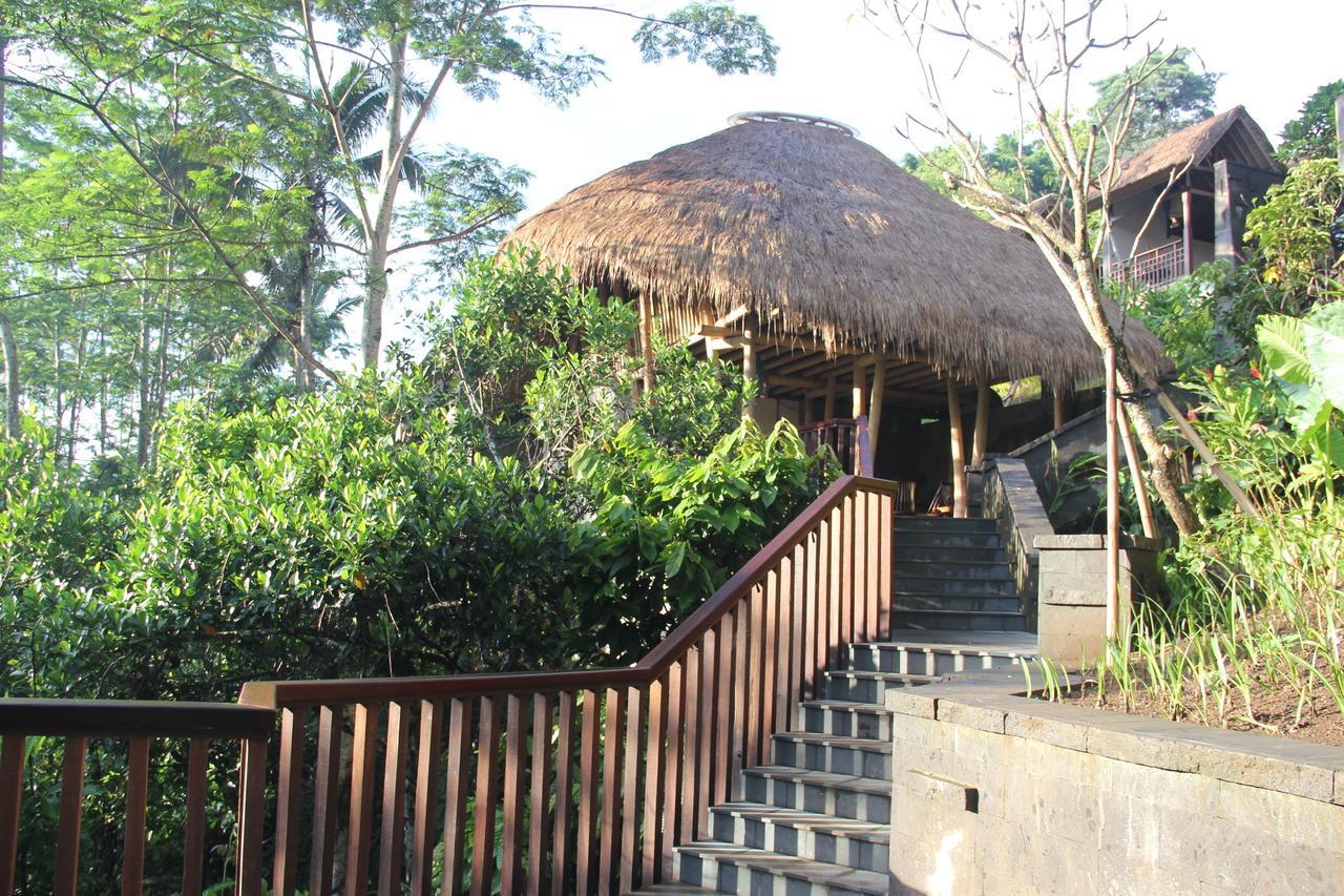 Tejaprana Resort & Spa Ουμπούντ Εξωτερικό φωτογραφία The resort's main building
